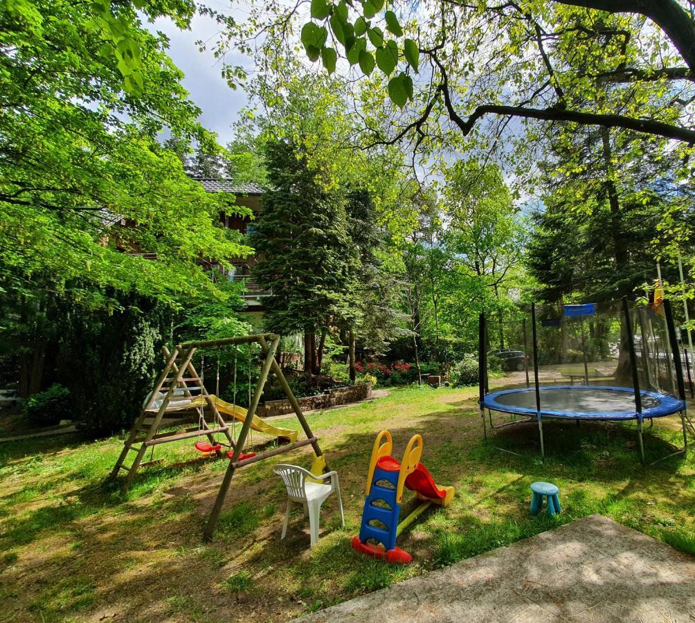 Apartment bei Hamburg bis 10 Personen mit Terasse und Gartennutzung. Buchholz in der Nordheide Exterior foto